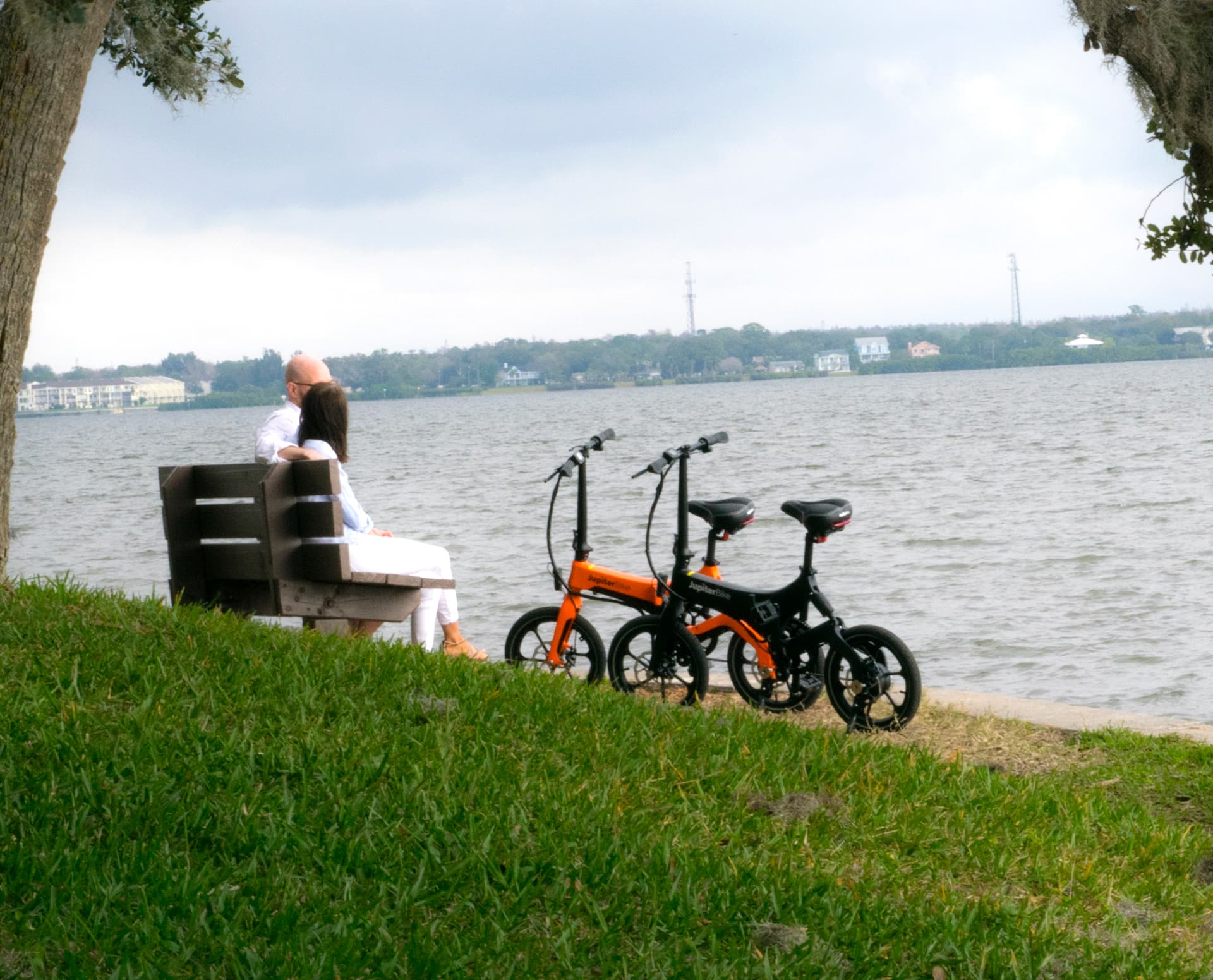 Jupiter Discovery X5 Folding Electric Bike - Best Commuter eBike of 2026